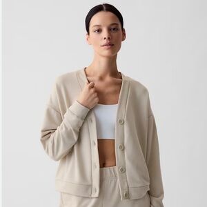 Gap Cloudlight Oversized Cardigan